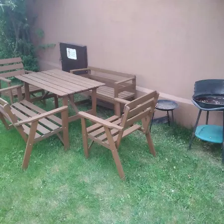 Alloggio in famiglia Goscinne Estera *